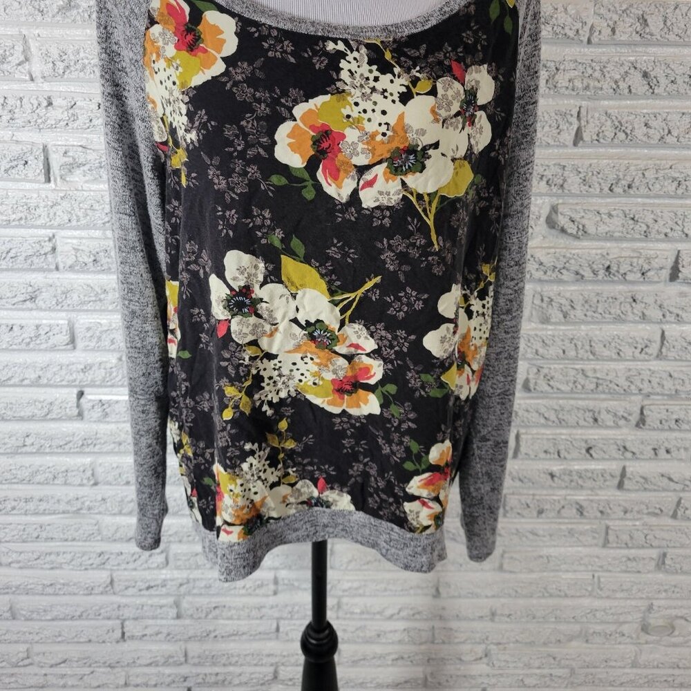 Kut from Kloth XXL Plus Top Knit Raglan Sleeve Black Gray Floral FLO61E - Picture 4 of 9